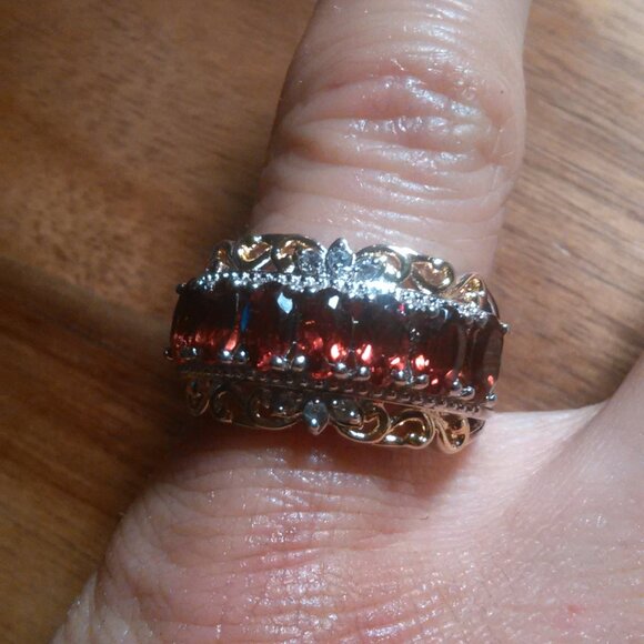 Mozambique Garnet and White Zircon Brass Ring (Size 5) - Picture 7 of 12
